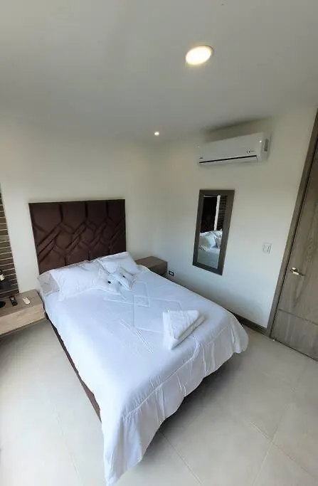 Lägenhet Cali Piso 4-06 Pance Apartamento Moderno Sector Exclusivo Colombia