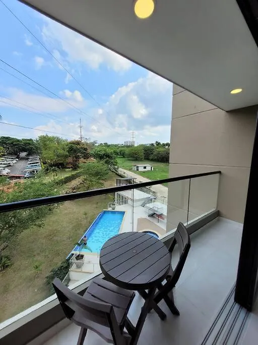 Cali Piso 4-06 Pance Apartamento Moderno Sector Exclusivo Lägenhet