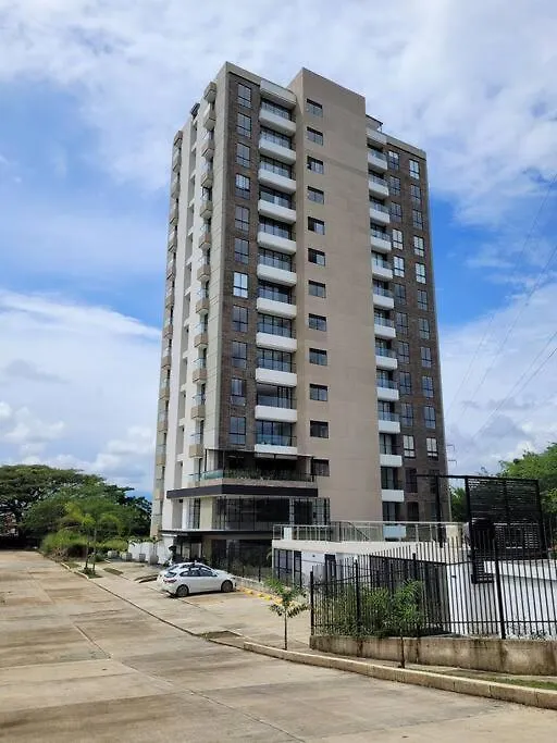 Apartmán Cali Piso 4-06 Pance Apartamento Moderno Sector Exclusivo